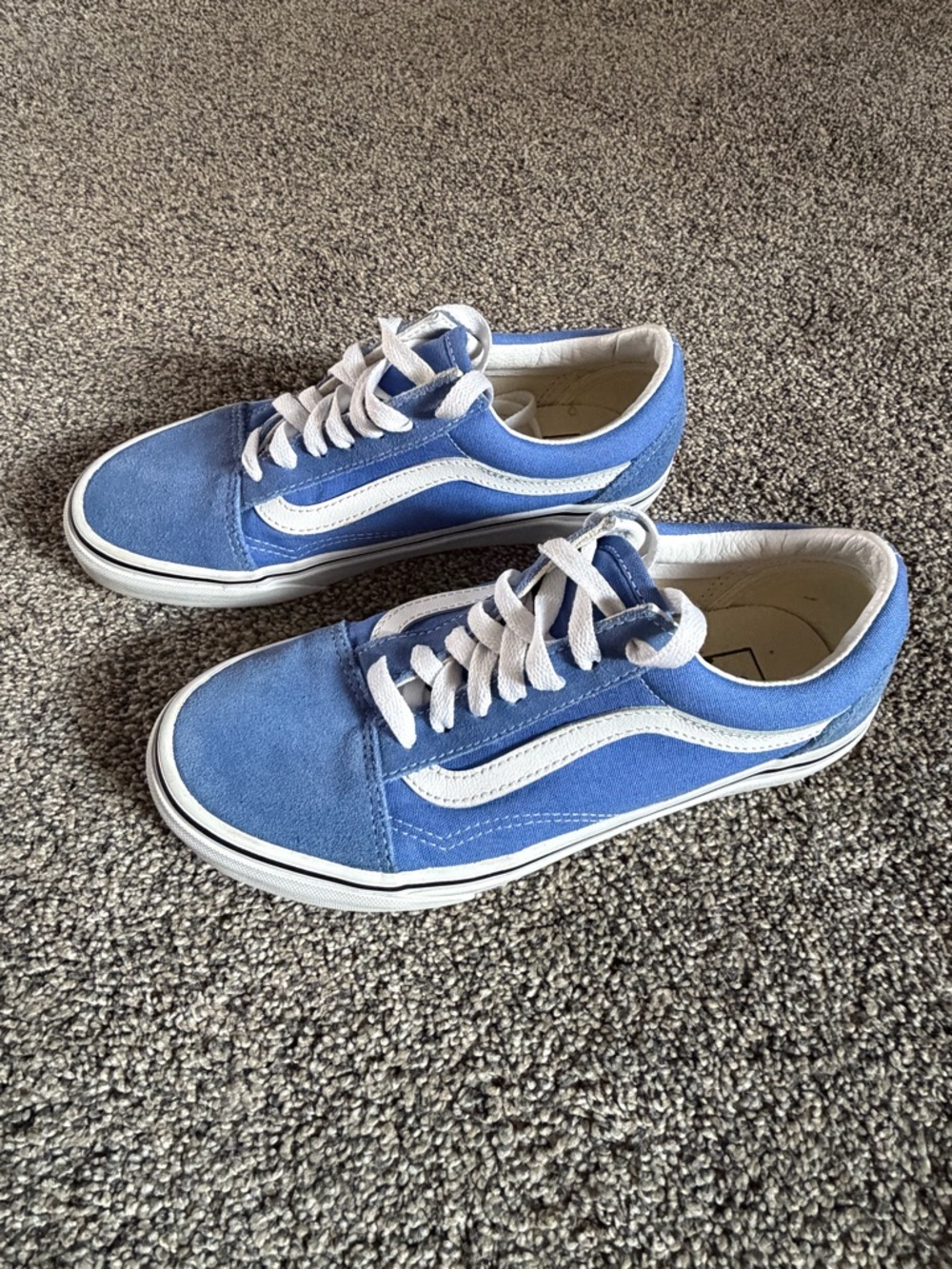 Vans Woman’s Classic Old Skool 'Nebulas Blue Skate Sneakers Size 6.5 Pre-Loved